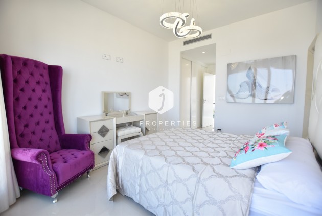 Tweedehands - Villa -
San Miguel de Salinas - Inland