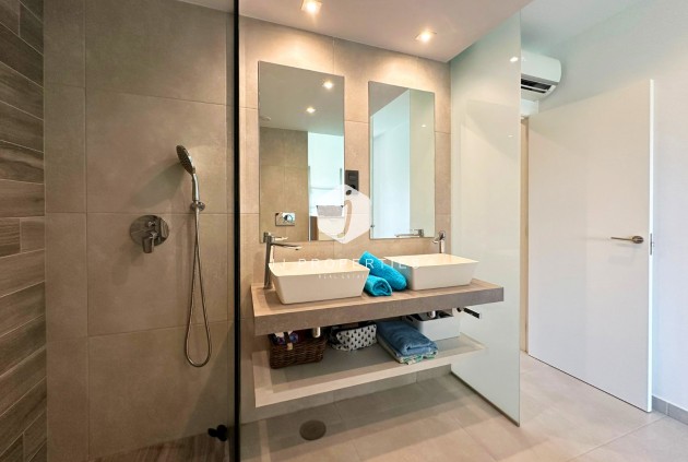 Tweedehands - Appartement / flat -
Guardamar del Segura - Costa Blanca