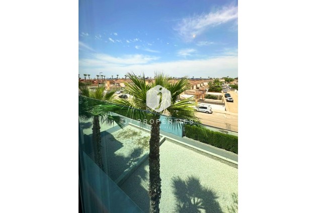 Tweedehands - Appartement / flat -
Guardamar del Segura - Costa Blanca