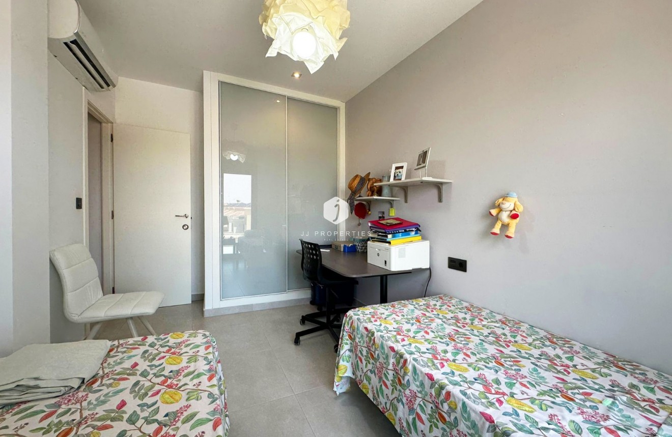 Tweedehands - Appartement / flat -
Guardamar del Segura - Costa Blanca