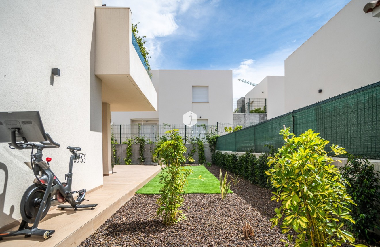 Resale - Apartment / flat -
Algorfa - Inland