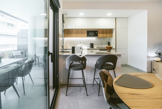 Tweedehands - Appartement / flat -
Torrevieja - Costa Blanca