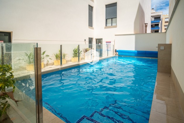 Tweedehands - Appartement / flat -
Torrevieja - Costa Blanca