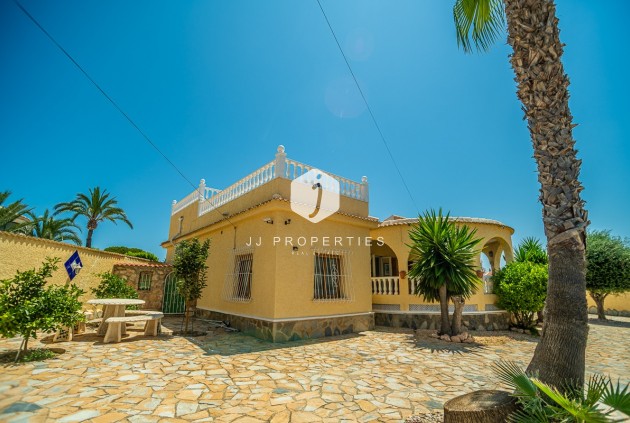 Tweedehands - Villa -
Torrevieja - Costa Blanca
