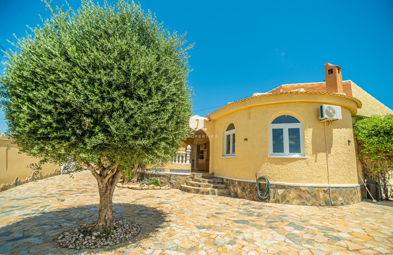 Tweedehands - Villa -
Torrevieja - Costa Blanca