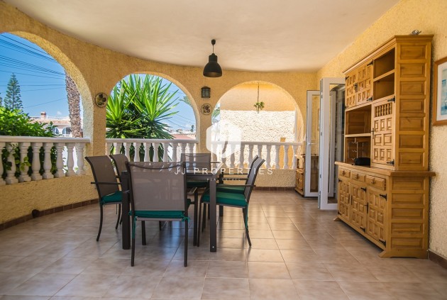 Tweedehands - Villa -
Torrevieja - Costa Blanca