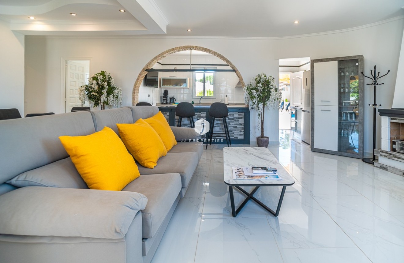 Tweedehands - Villa -
Torrevieja - Costa Blanca