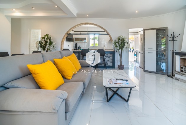 Tweedehands - Villa -
Torrevieja - Costa Blanca