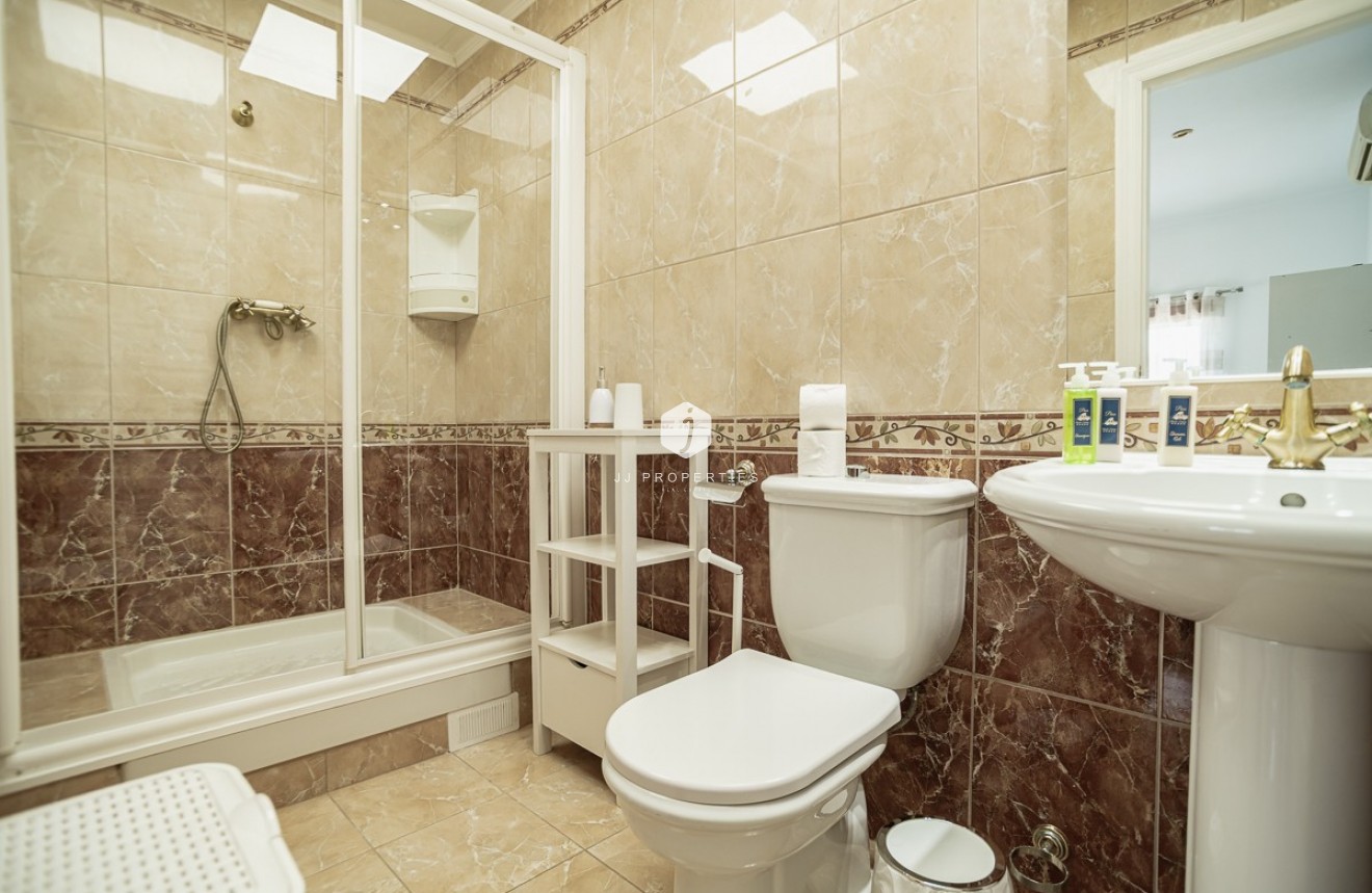 Tweedehands - Villa -
Torrevieja - Costa Blanca