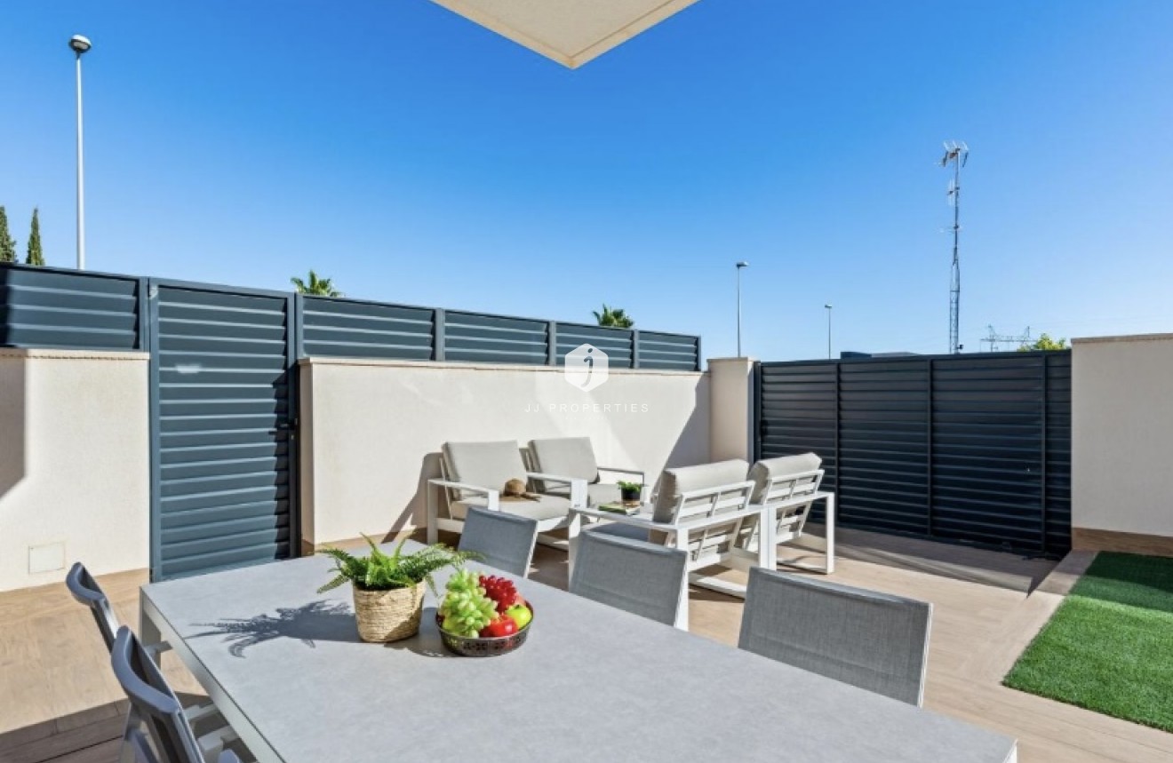 Tweedehands - Villa -
San Miguel de Salinas - Inland