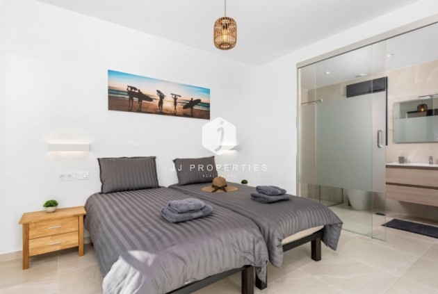 Tweedehands - Villa -
San Miguel de Salinas - Inland