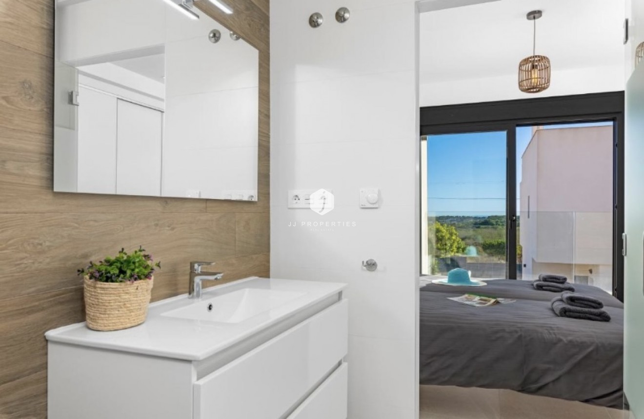 Tweedehands - Villa -
San Miguel de Salinas - Inland