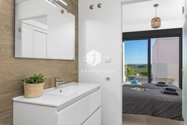 Tweedehands - Villa -
San Miguel de Salinas - Inland