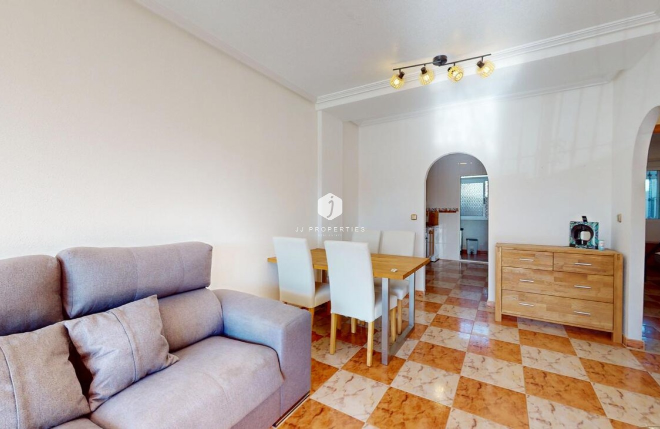 Tweedehands - Appartement / flat -
Orihuela Costa - La Zenia