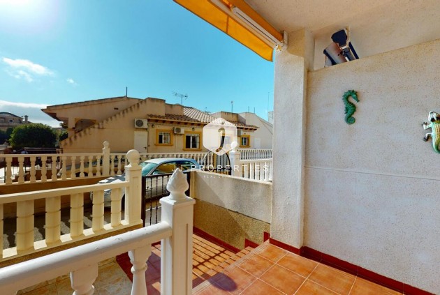Tweedehands - Appartement / flat -
Orihuela Costa - La Zenia