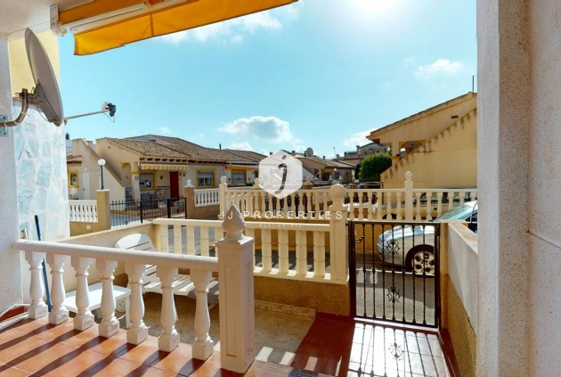 Tweedehands - Appartement / flat -
Orihuela Costa - La Zenia