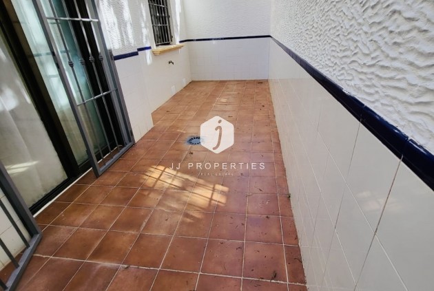 Tweedehands - Chalet -
San Miguel de Salinas - Inland