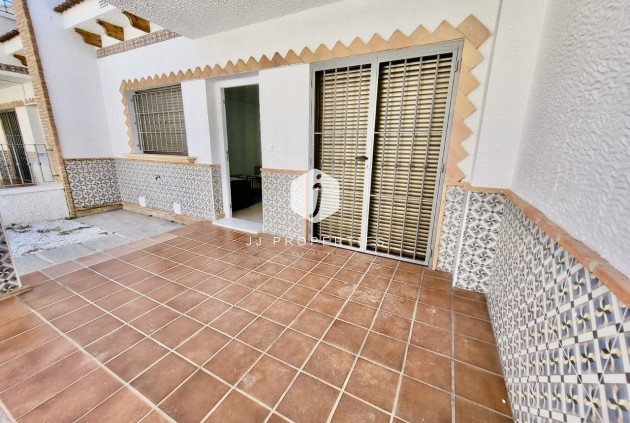 Tweedehands - Chalet -
San Miguel de Salinas - Inland