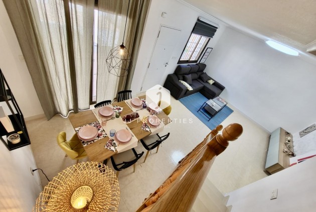 Tweedehands - Chalet -
San Miguel de Salinas - Inland