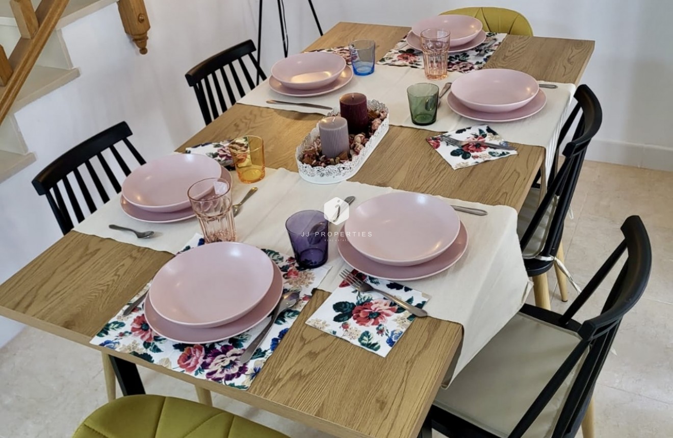 Tweedehands - Chalet -
San Miguel de Salinas - Inland