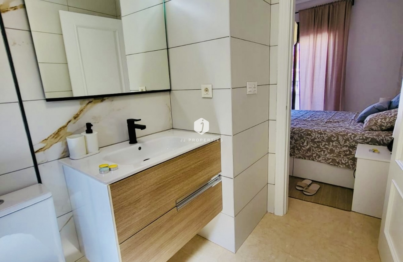 Tweedehands - Chalet -
San Miguel de Salinas - Inland