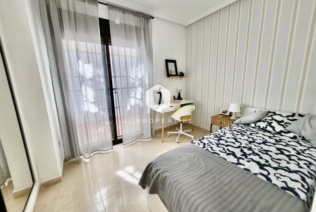 Tweedehands - Chalet -
San Miguel de Salinas - Inland