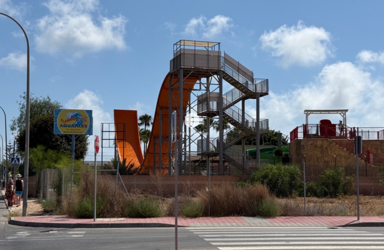 Tweedehands - Villa -
Torrevieja - Costa Blanca