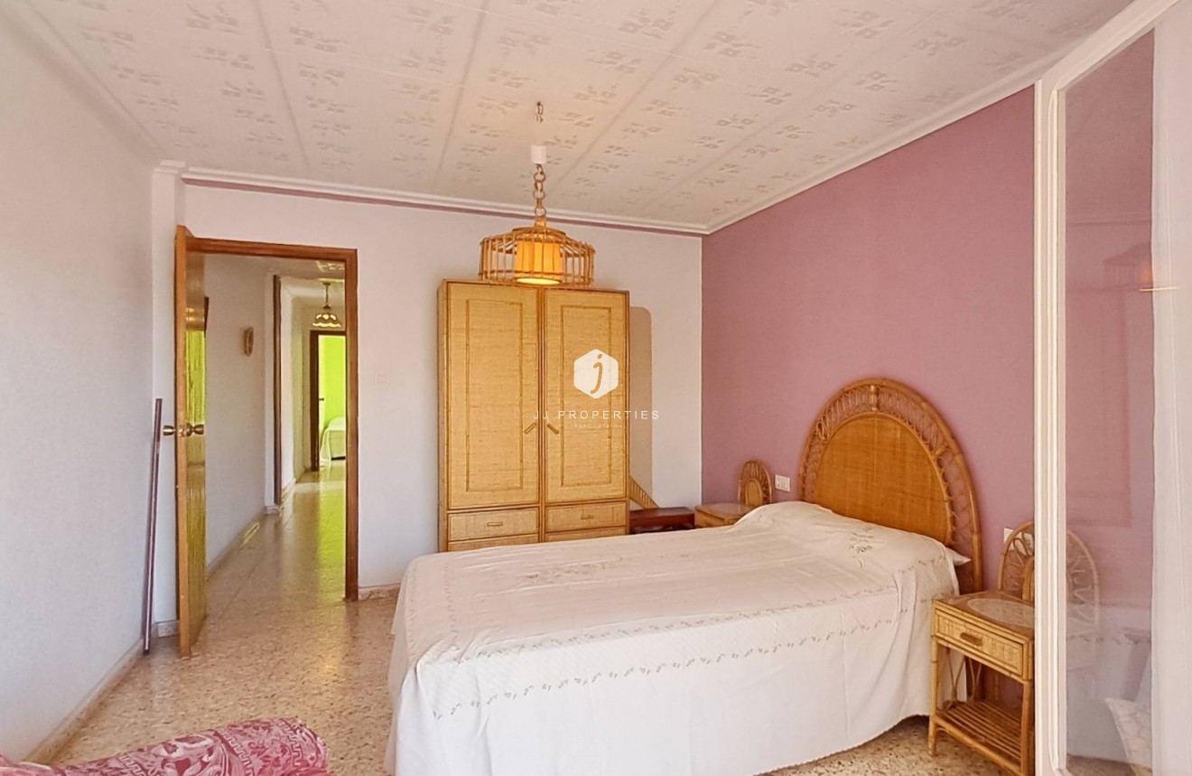 Tweedehands - Penthouse -
Torrevieja - Playa de los Naufragos