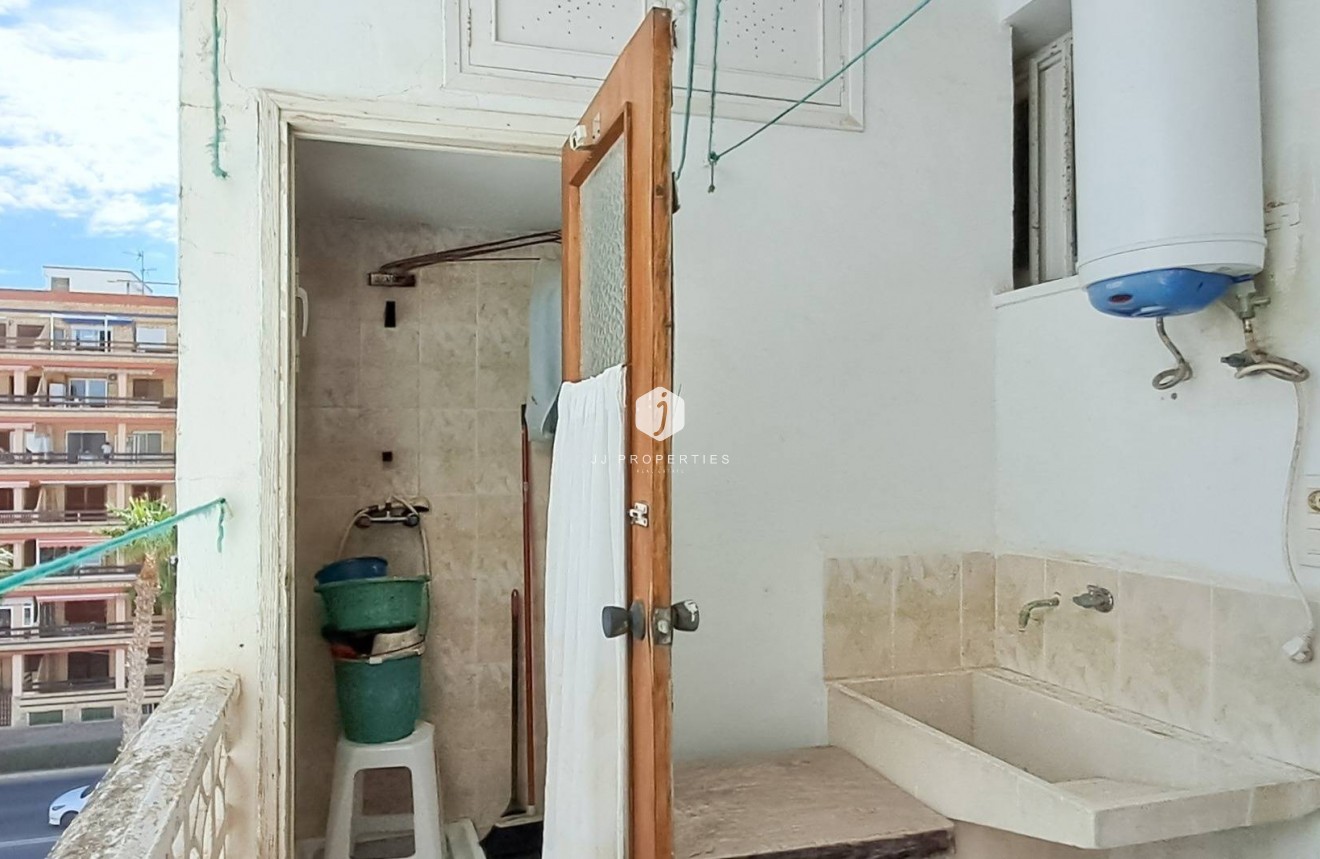 Tweedehands - Penthouse -
Torrevieja - Playa de los Naufragos