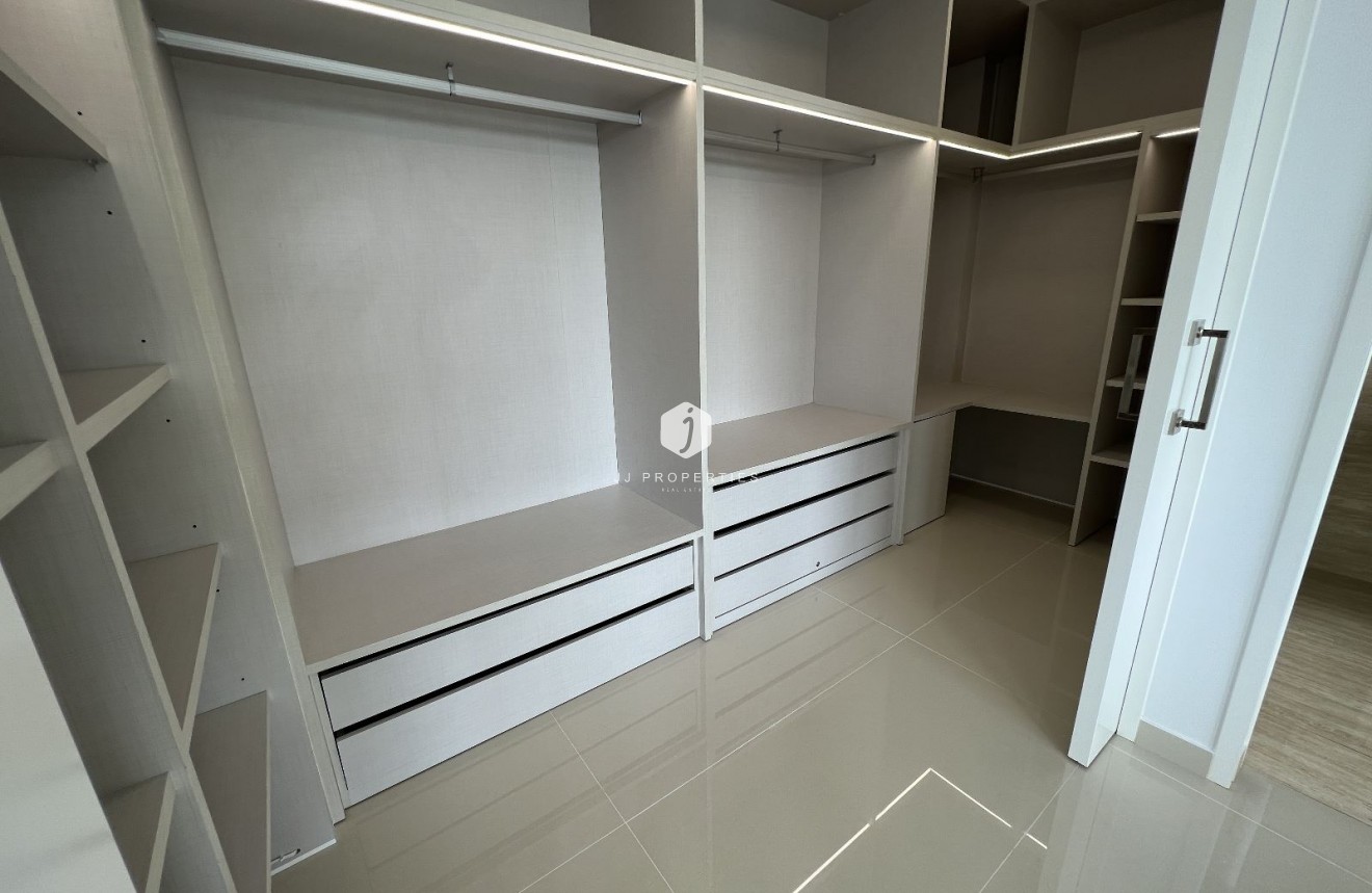 Tweedehands - Villa -
San Miguel de Salinas - Inland