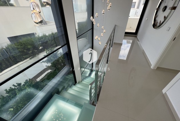 Tweedehands - Villa -
San Miguel de Salinas - Inland