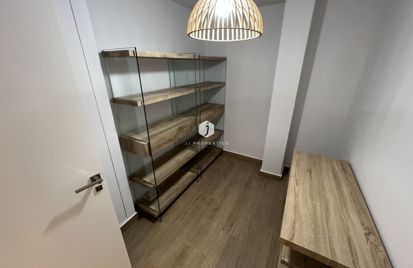 Tweedehands - Villa -
San Miguel de Salinas - Inland