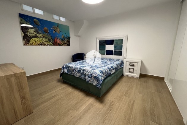 Tweedehands - Villa -
San Miguel de Salinas - Inland