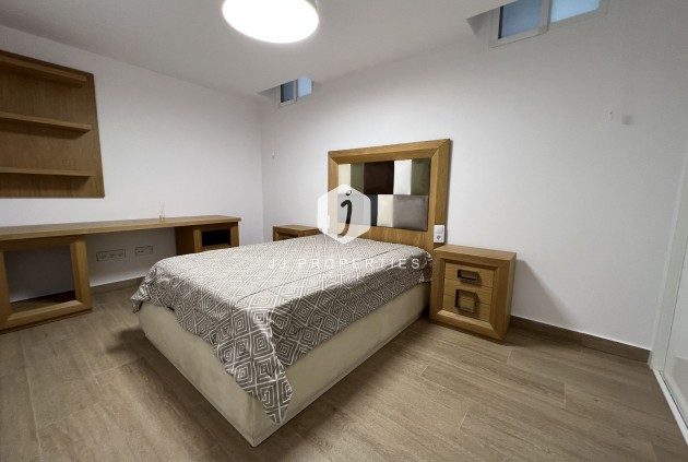 Tweedehands - Villa -
San Miguel de Salinas - Inland