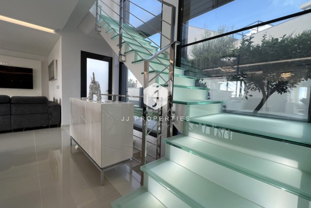 Tweedehands - Villa -
San Miguel de Salinas - Inland