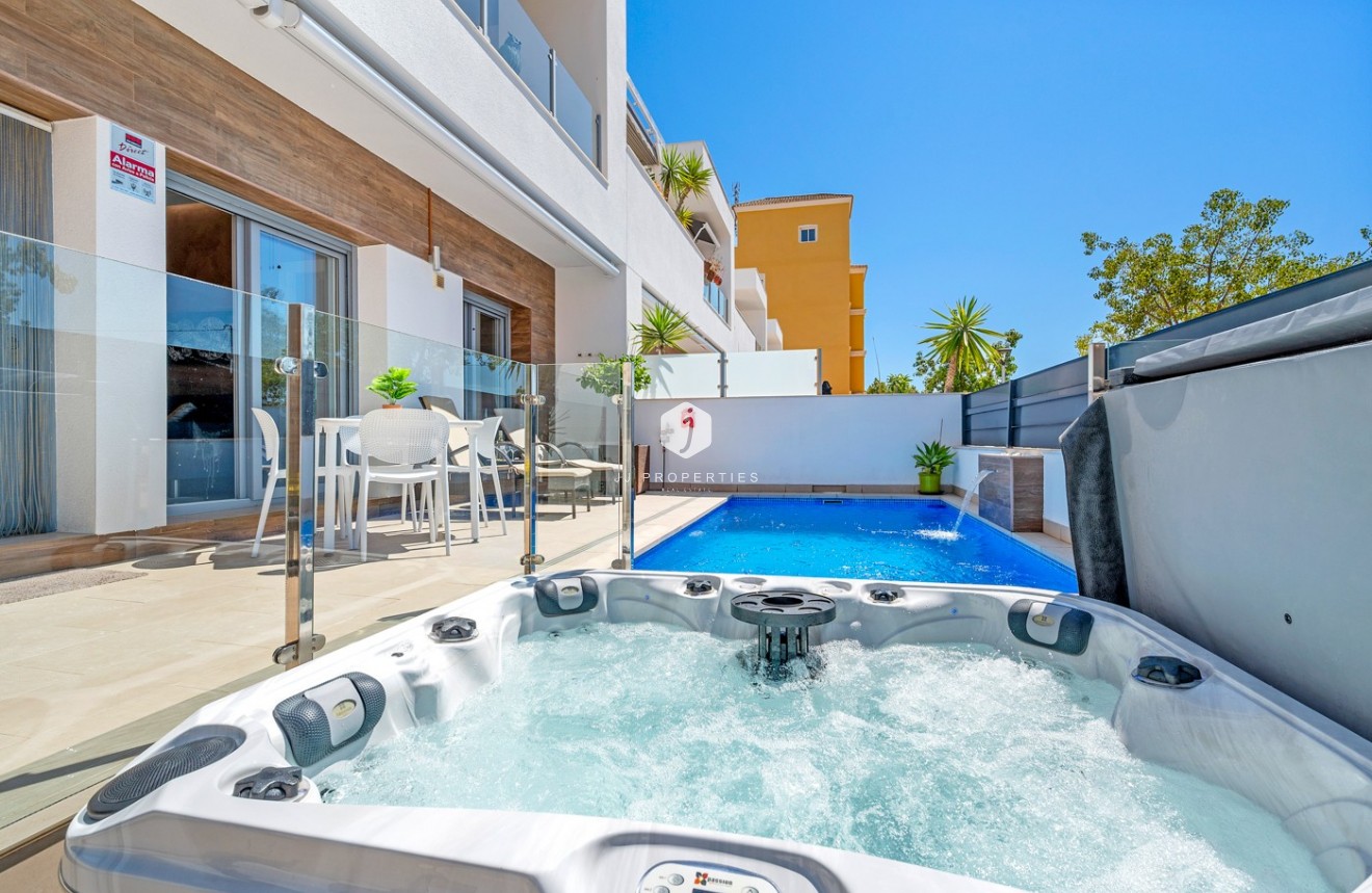 Tweedehands - Chalet -
Formentera del Segura - Costa Blanca