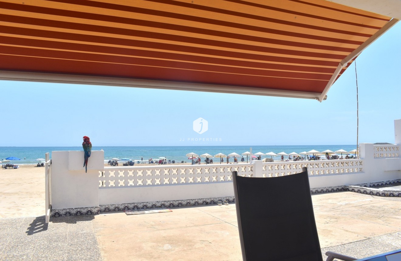 Tweedehands - Villa -
Guardamar del Segura - Costa Blanca