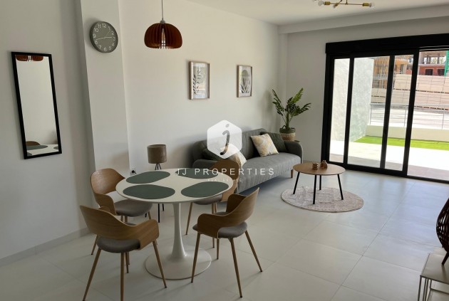 Tweedehands - Appartement / flat -
San Miguel de Salinas - Inland