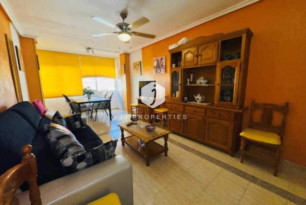 Tweedehands - Appartement / flat -
La Mata - Costa Blanca