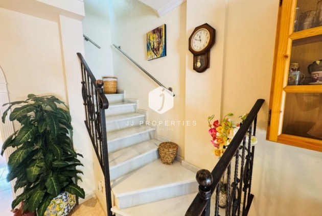 Tweedehands - duplex -
Torrevieja - Costa Blanca