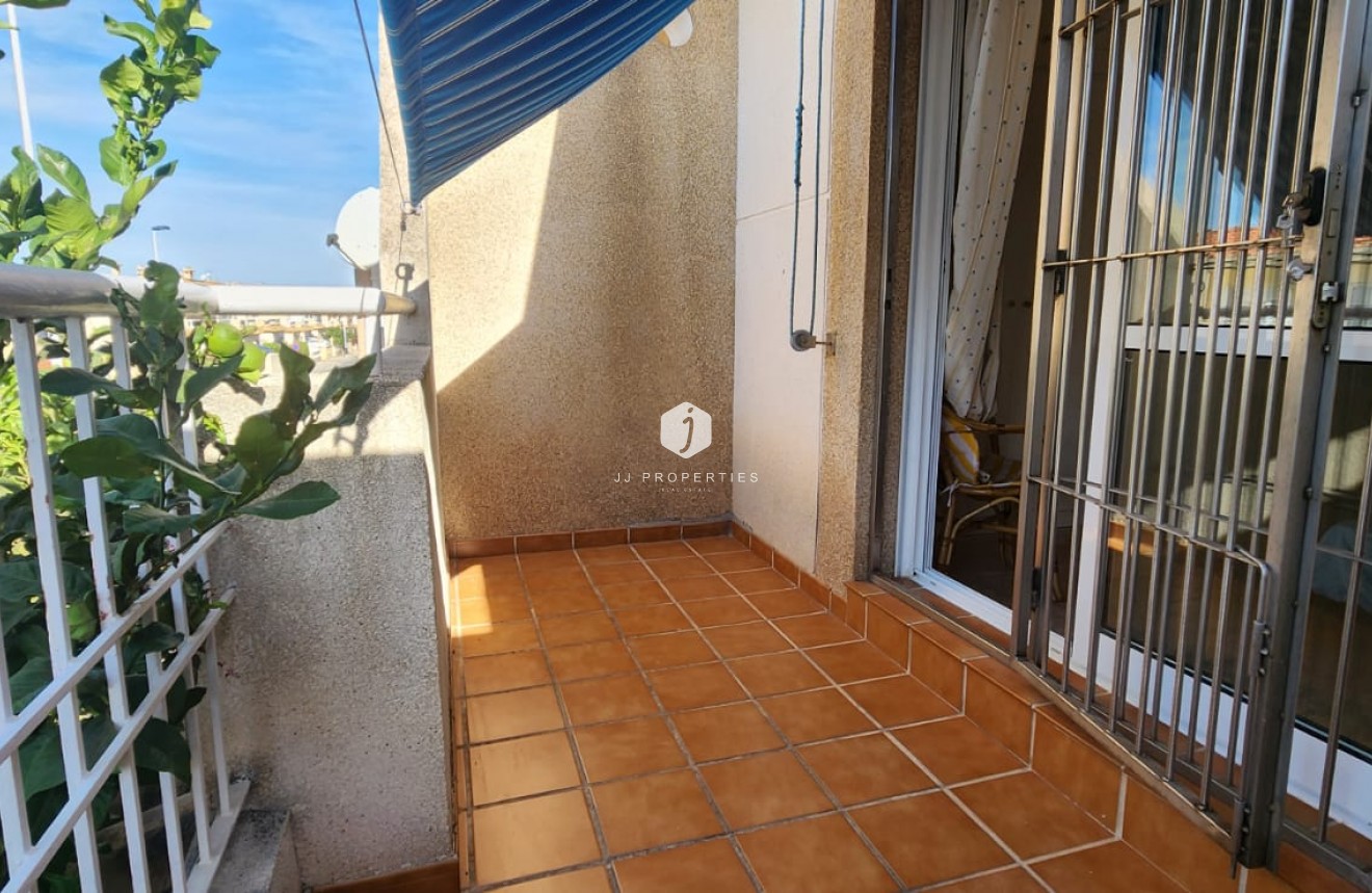 Tweedehands - duplex -
Torrevieja - Costa Blanca