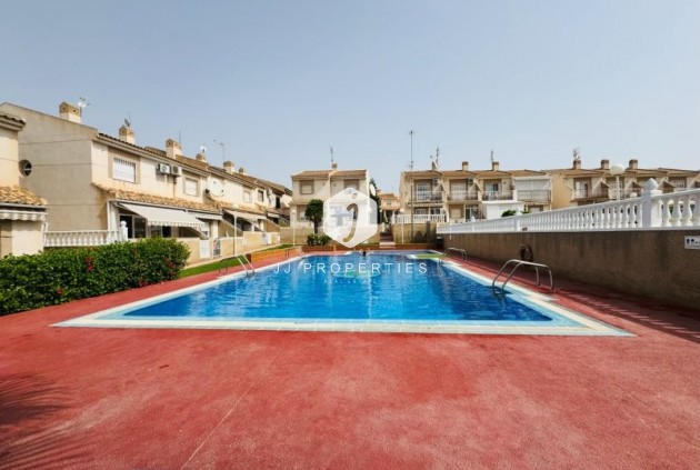 Tweedehands - duplex -
Torrevieja - Costa Blanca