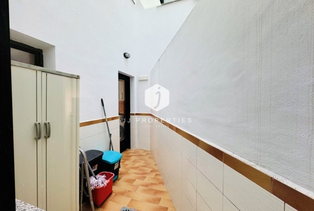 Tweedehands - Appartement / flat -
La Mata - Costa Blanca