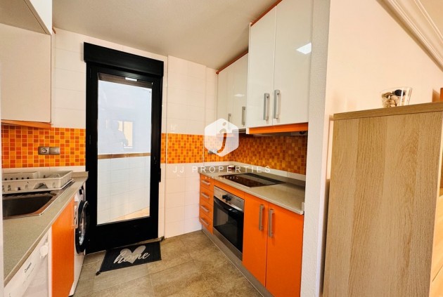 Tweedehands - Appartement / flat -
La Mata - Costa Blanca