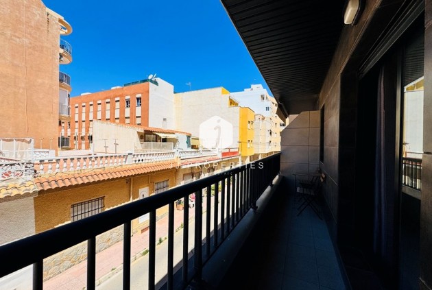 Tweedehands - Appartement / flat -
La Mata - Costa Blanca