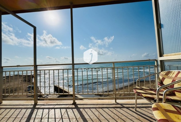 Tweedehands - Appartement / flat -
La Mata - Costa Blanca