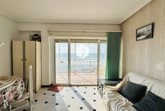 Tweedehands - Appartement / flat -
La Mata - Costa Blanca