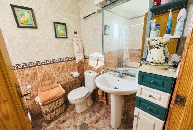 Tweedehands - Appartement / flat -
La Mata - Costa Blanca