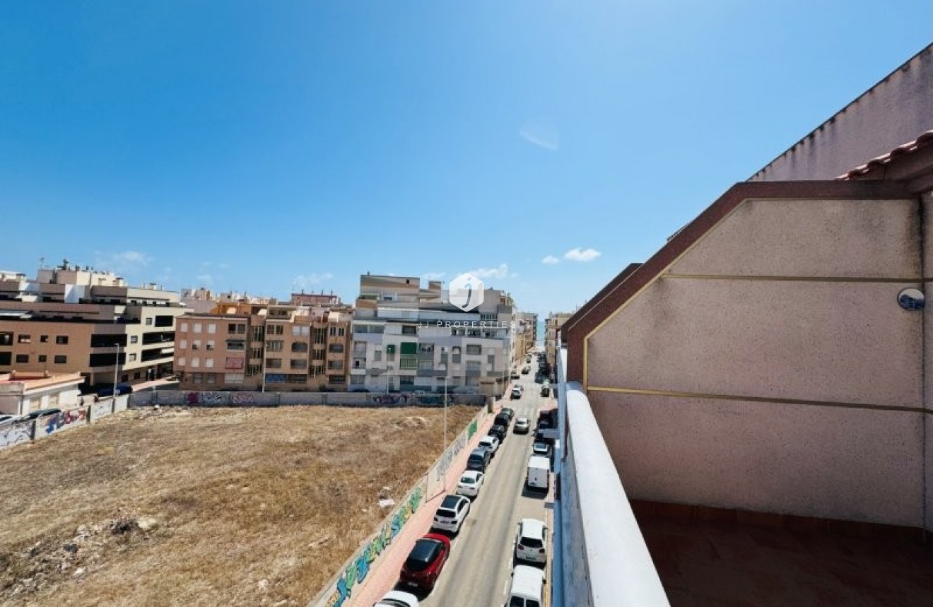 Tweedehands - Appartement / flat -
La Mata - Costa Blanca