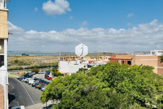 Tweedehands - Appartement / flat -
La Mata - Costa Blanca